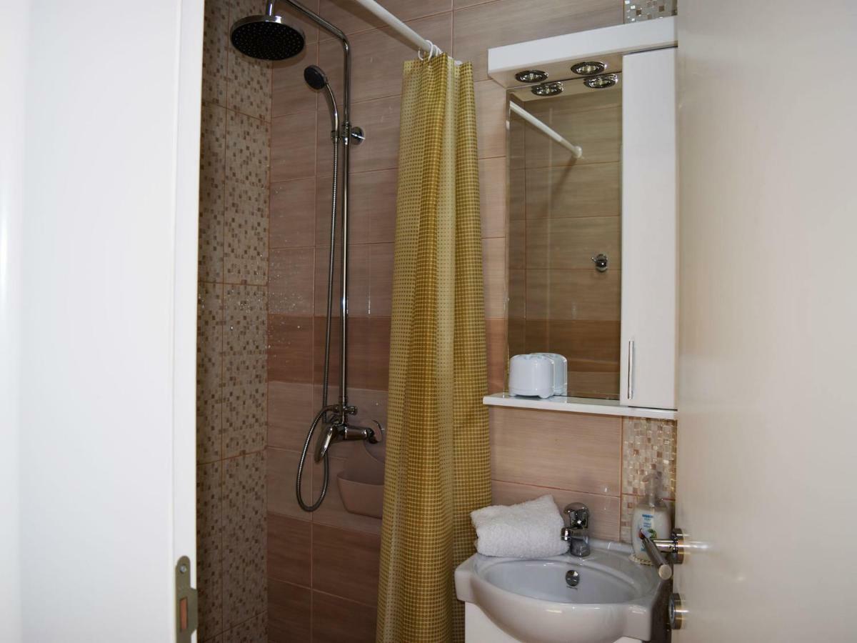 Iva Apartmani Tribalj Exteriör bild